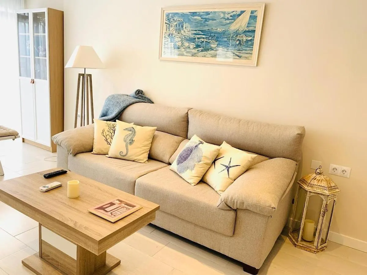 Bonito Apartamento 2Hab. 2 Banos Benalmádena 0*,  España